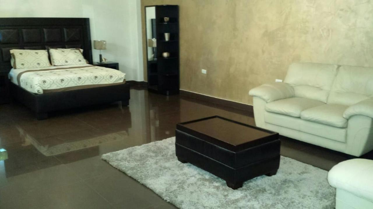 Premier Hotel Suites Ciudad Obregón Kültér fotó